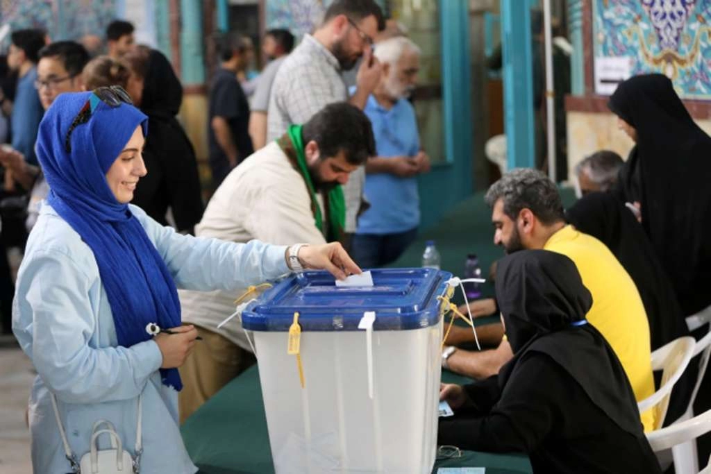 Izbori u Iranu - Tijesna utrka između reformista i tvrdolinijaša
